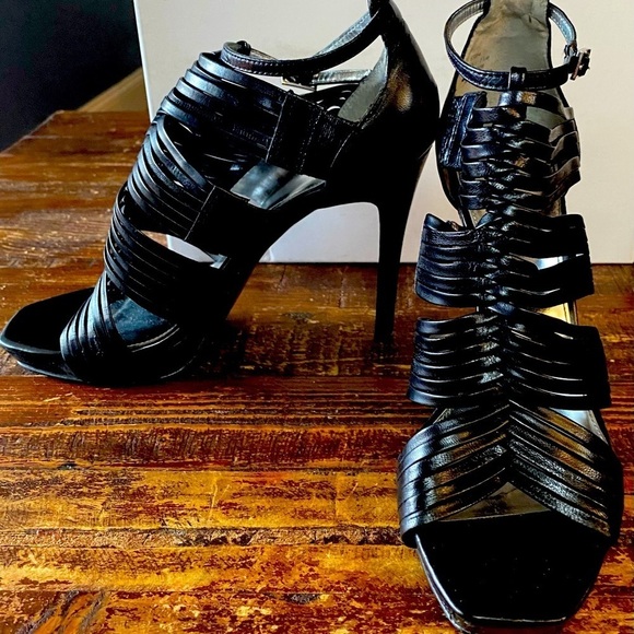 Calvin Klein Black 7.5 Women’s sandals - Picture 1 of 6